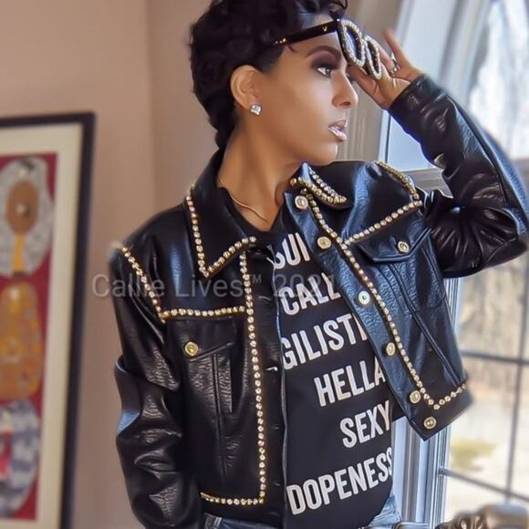 Super Callie Swagalistic Hella Sexy Graphic Tee S shredded cold shoulder punk - Picture 8 of 16